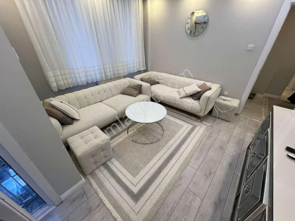 Kaçmaz'dan Altıntepe Kılavuz'da Balkonlu İçi Lüks Yapılı 2+1 - Görsel 5