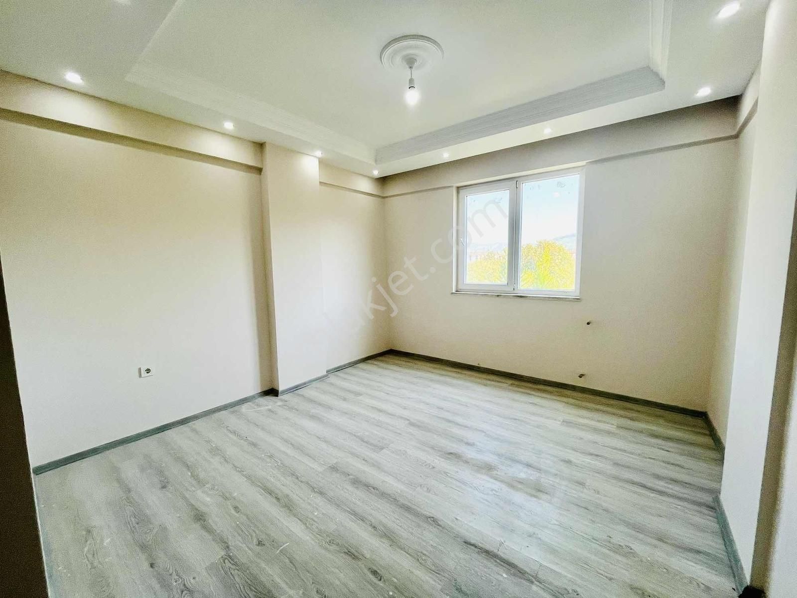 Dalaman S.yurt Ta Satılık Site İçinde Havuzlu 2+1 Geniş Daire - Görsel 4
