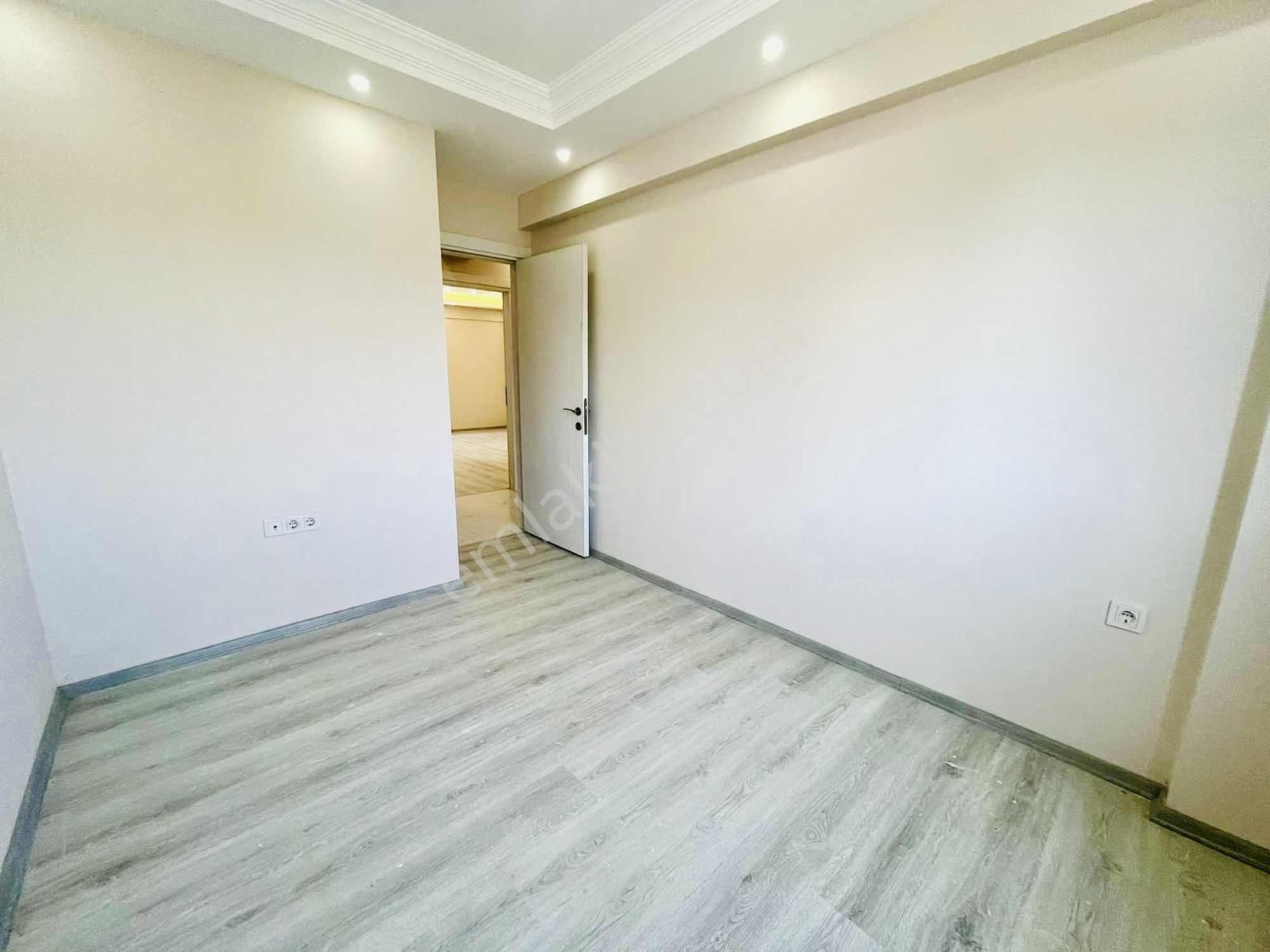 Dalaman S.yurt Ta Satılık Site İçinde Havuzlu 2+1 Geniş Daire - Görsel 3