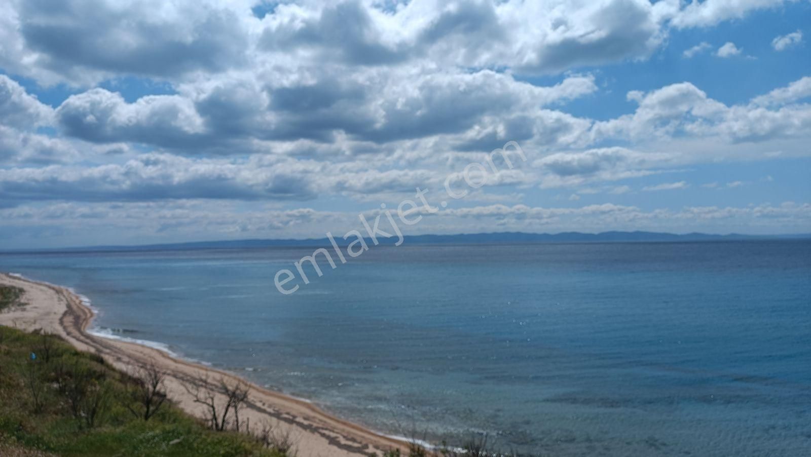 Enez Karaincirli Sahile Uzaklığı 1 Km, 45 Metre Yol Cepheli Arsa - Görsel 20