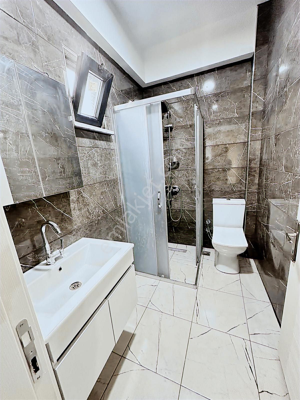 Sıfır Bina Sıfır Eşyalı İlk Oturan Siz Olcaksınız 1+1 Ara Kat - Görsel 11