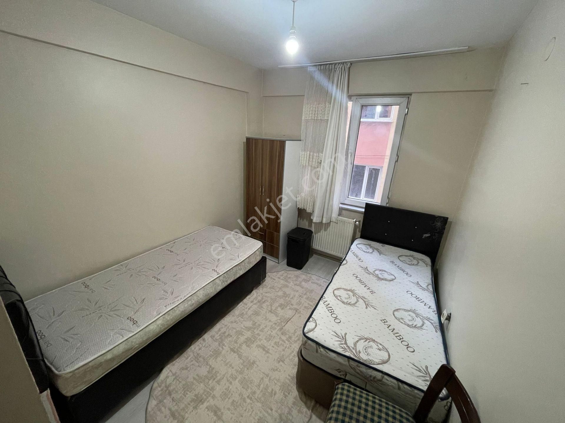 Ful Eşyalı Merkezi Konumda Ayrı Mutfaklı Kombili 1+1 Geniş Temiz Daire - Görsel 16