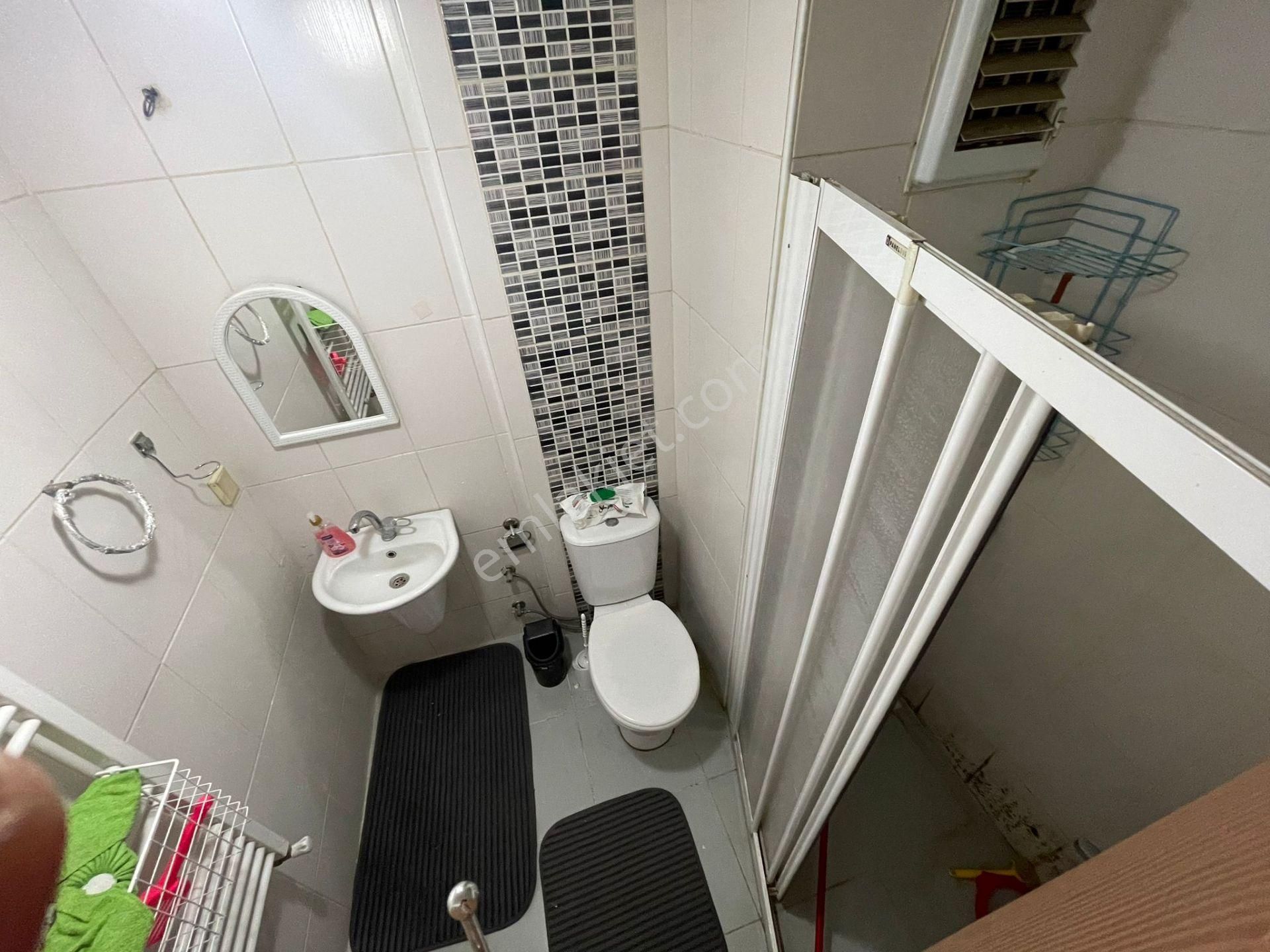 Ful Eşyalı Merkezi Konumda Ayrı Mutfaklı Kombili 1+1 Geniş Temiz Daire - Görsel 5