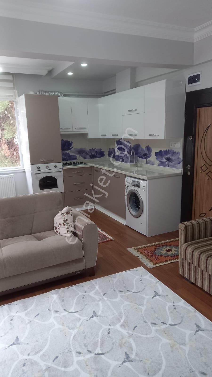 Erkam Emlaktan 1+1 Hom Ofis Eşyalı Ev