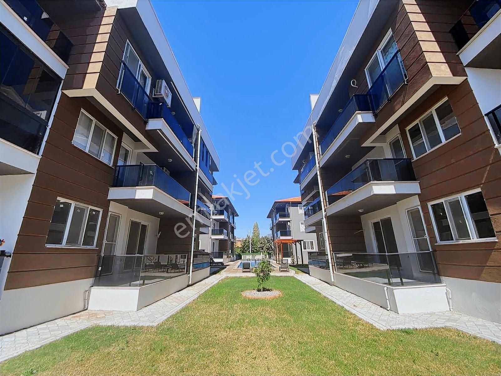 Dalamanın En Nezih Sitesinde Satılık Havuzlu 1+1 - Görsel 4