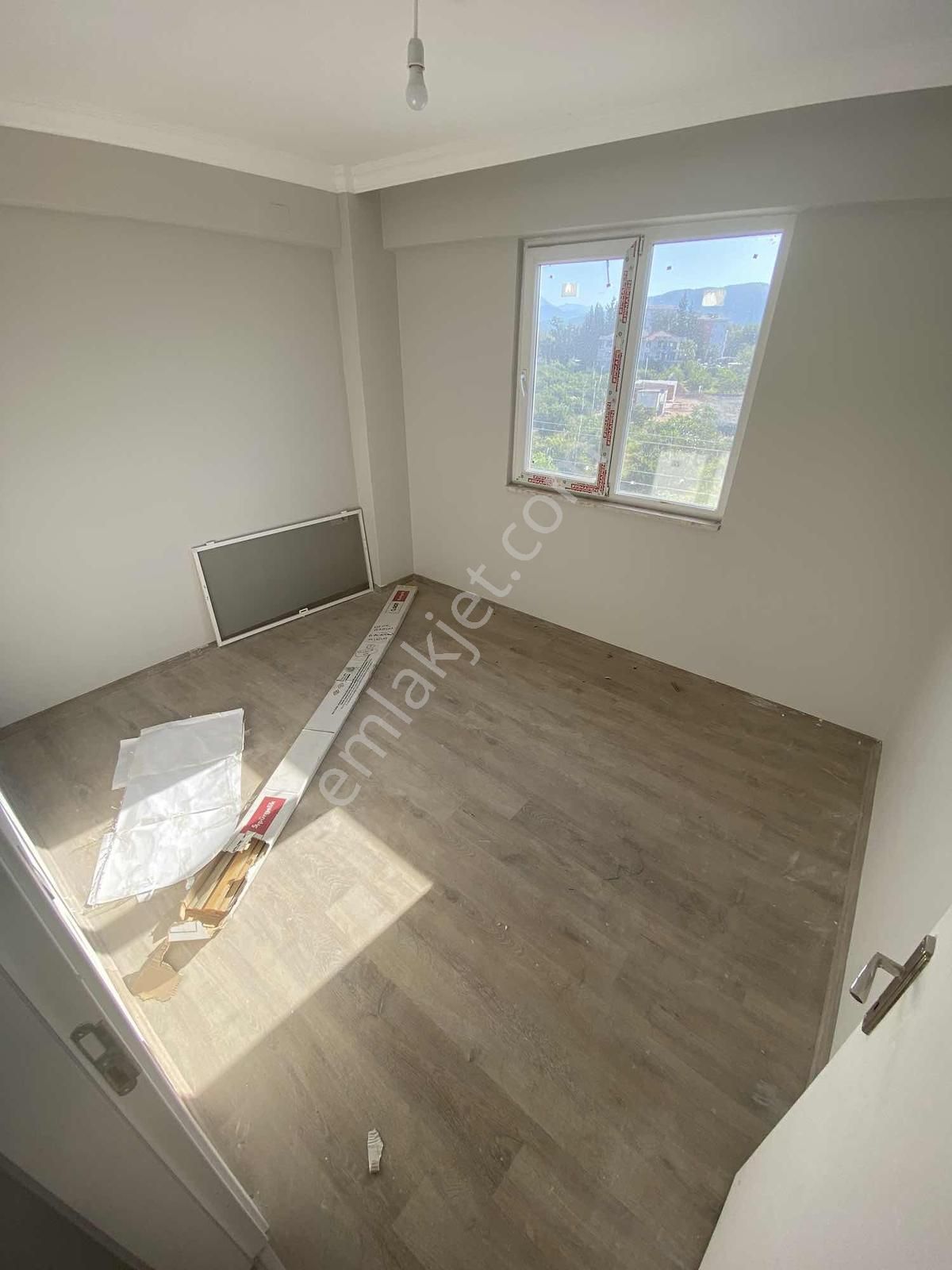 Dalamanın En Nezih Sitesinde Satılık Havuzlu 1+1 - Görsel 16