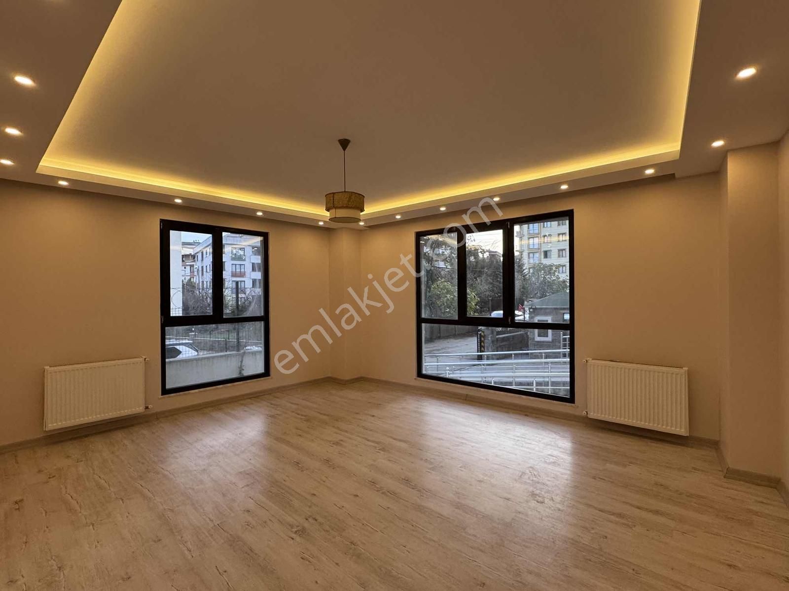 Çekmeköy Defnedalı Sitesinde Satılık İskanlı Geniş 2+1 Daire - Görsel 19