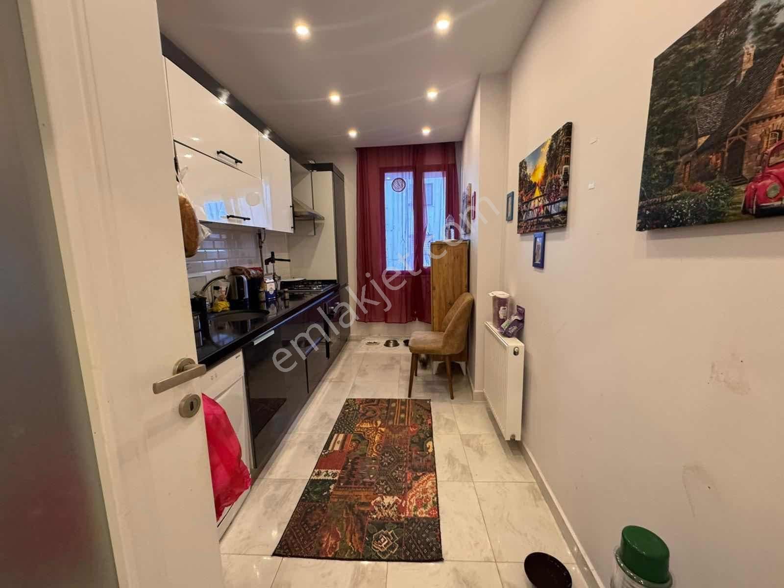 Çekmeköy Defnedalı Sitesinde Satılık İskanlı Geniş 2+1 Daire - Görsel 30