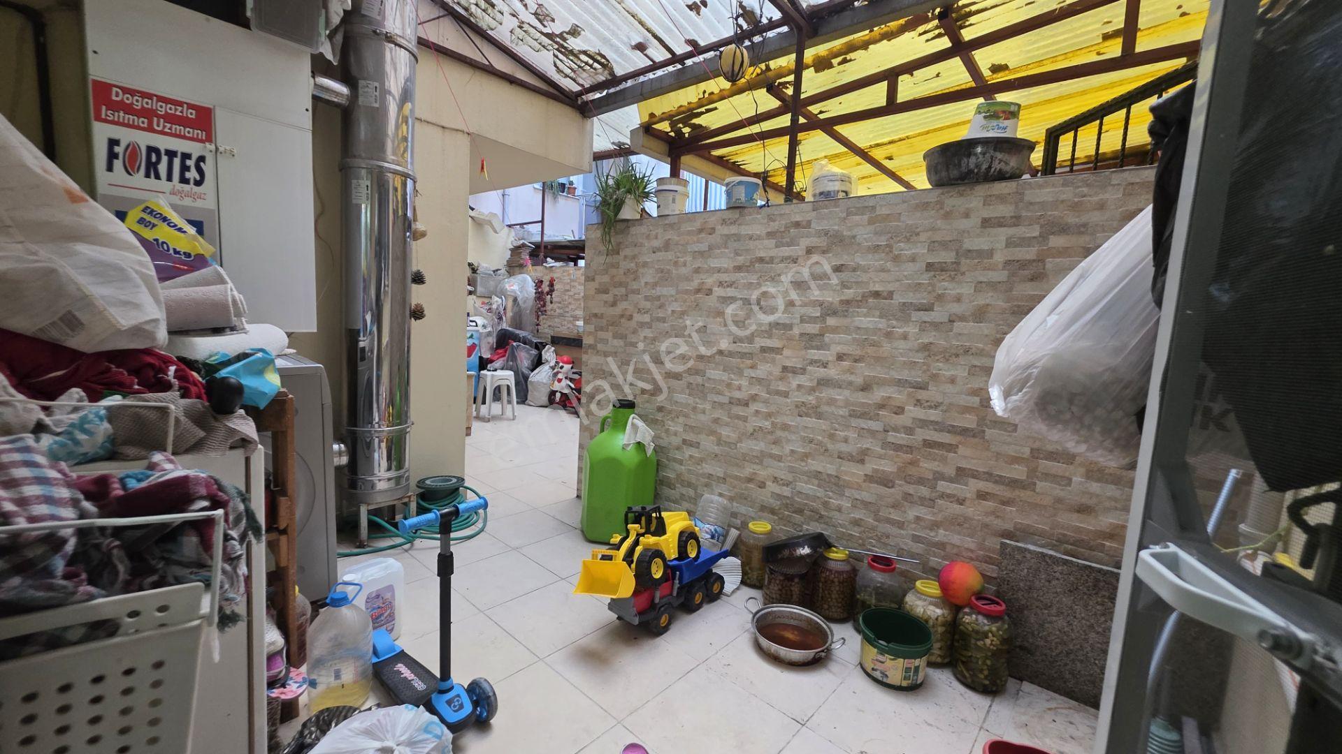 🏡barbaros Mahallesi 🏡 ✅3+1 100 M2 3 Katlının Zemin Katı ❇️özelikli Kombi Petekli - Görsel 3
