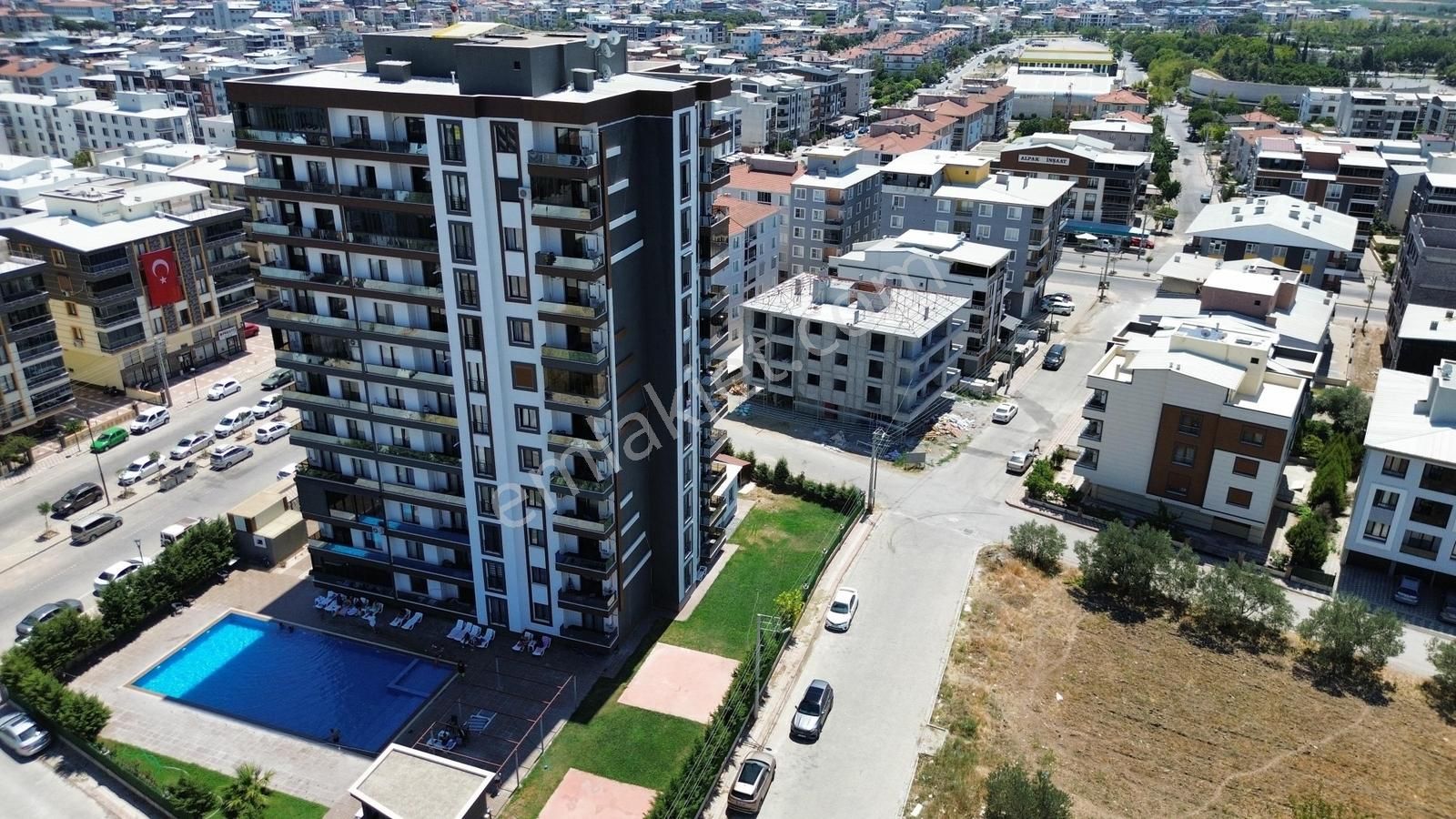 Akhisar Gölet Mevkii Çınar Rezidansta 2+1 Satılık Daire