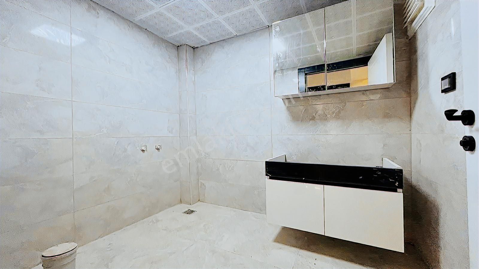 Yenikent Emlak'tan Mustafa Kemal Cadde Üzeri 3+1 Sıfır Lüx Daire - Görsel 27