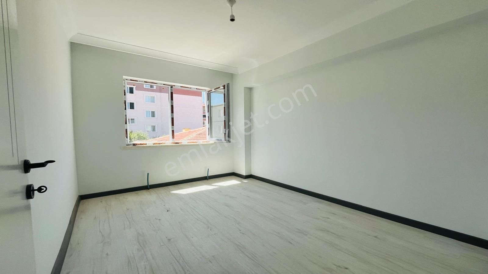 Yenikent Emlak'tan Mustafa Kemal Cadde Üzeri 3+1 Sıfır Lüx Daire - Görsel 7