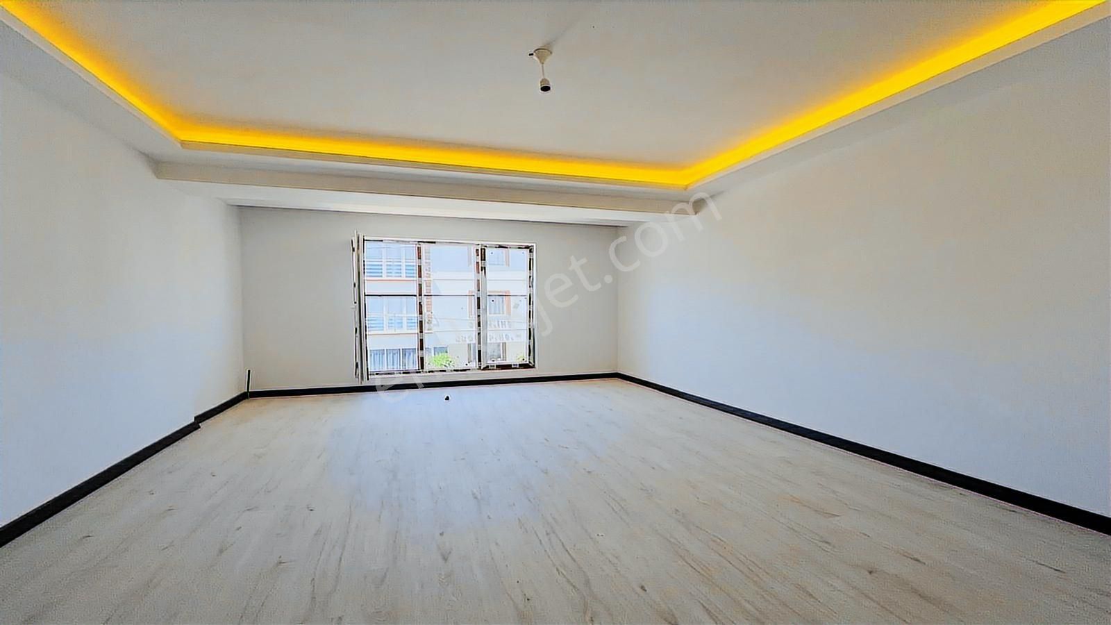 Yenikent Emlak'tan Mustafa Kemal Cadde Üzeri 3+1 Sıfır Lüx Daire - Görsel 10