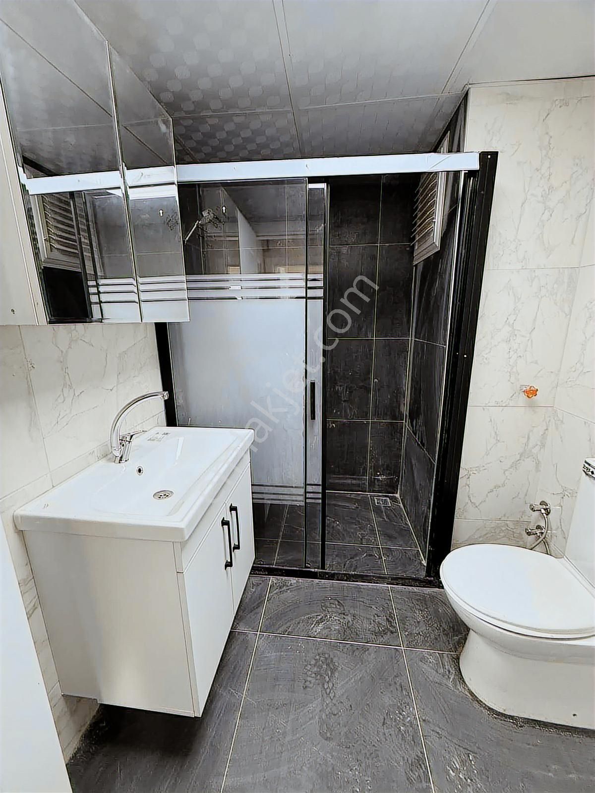 Muradiye'de Satılık 1+1 Sıfır Yatırımlık Daire - Görsel 15