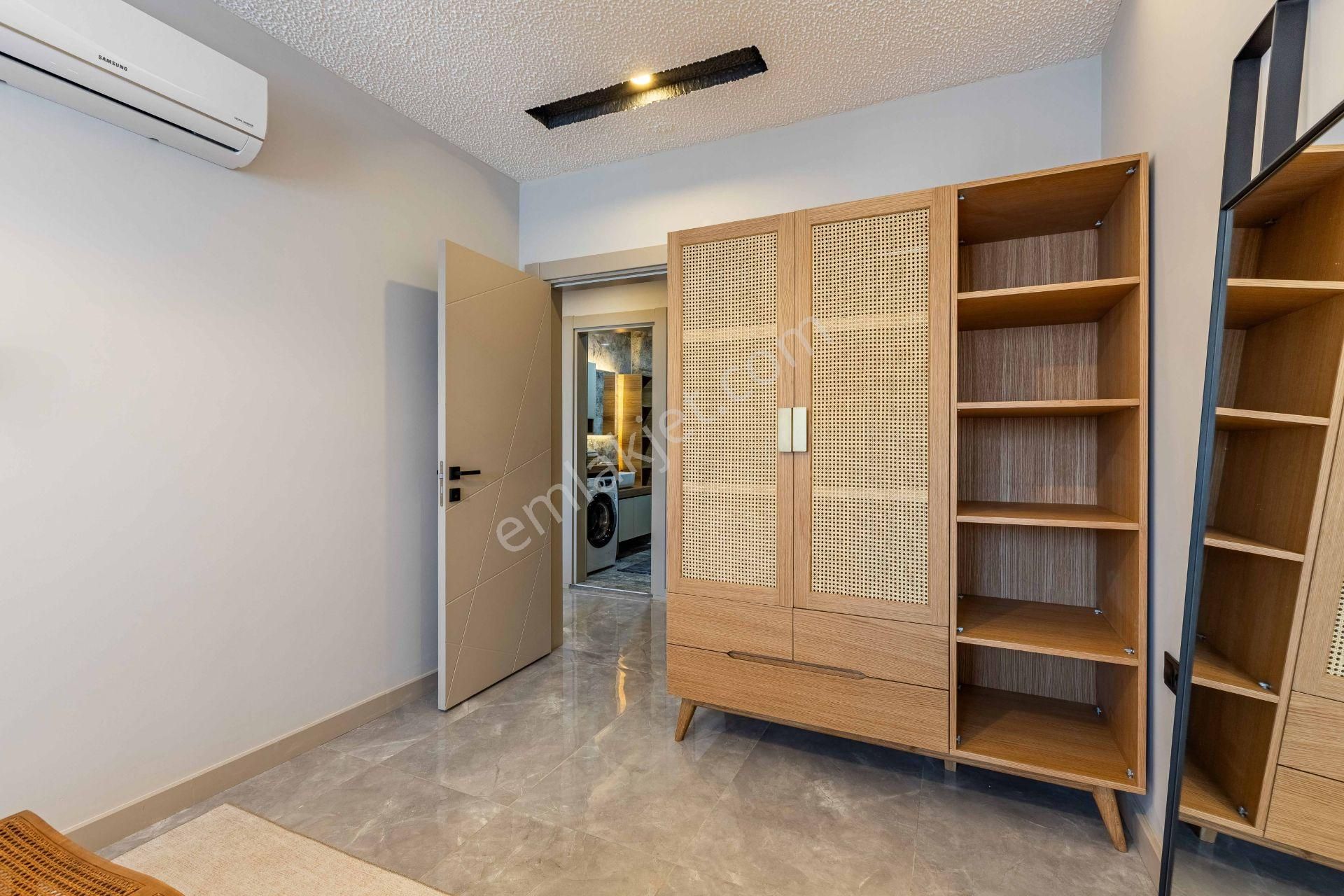 Nezih Bir Sitede 2+1 Satılık Daire - Görsel 23