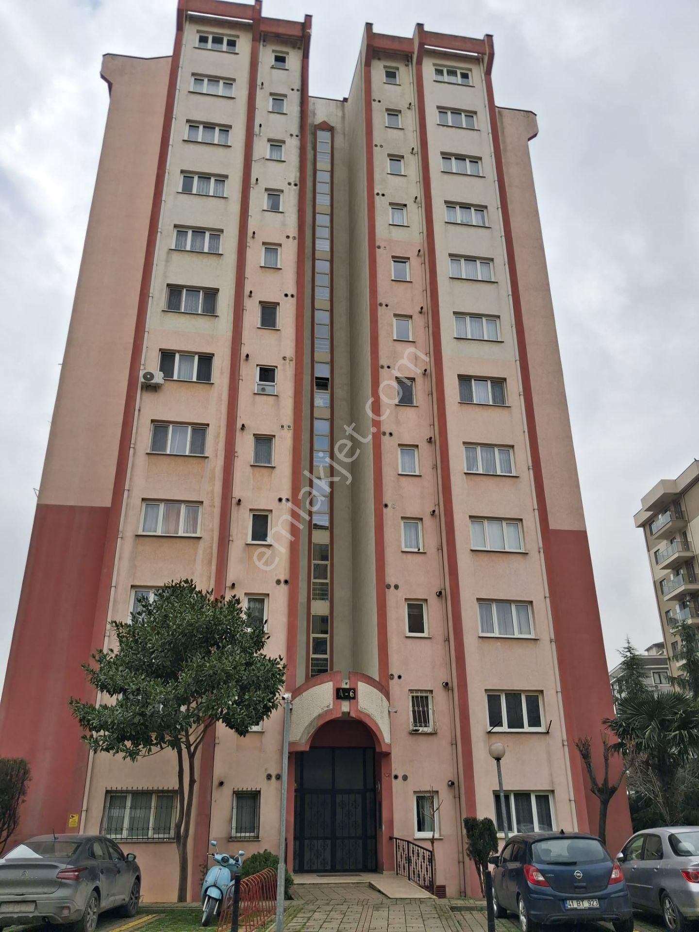 Kiptaş Tuzla 2. Etapta | Ana Girişe Yakın | Yüksek Kat 2+1