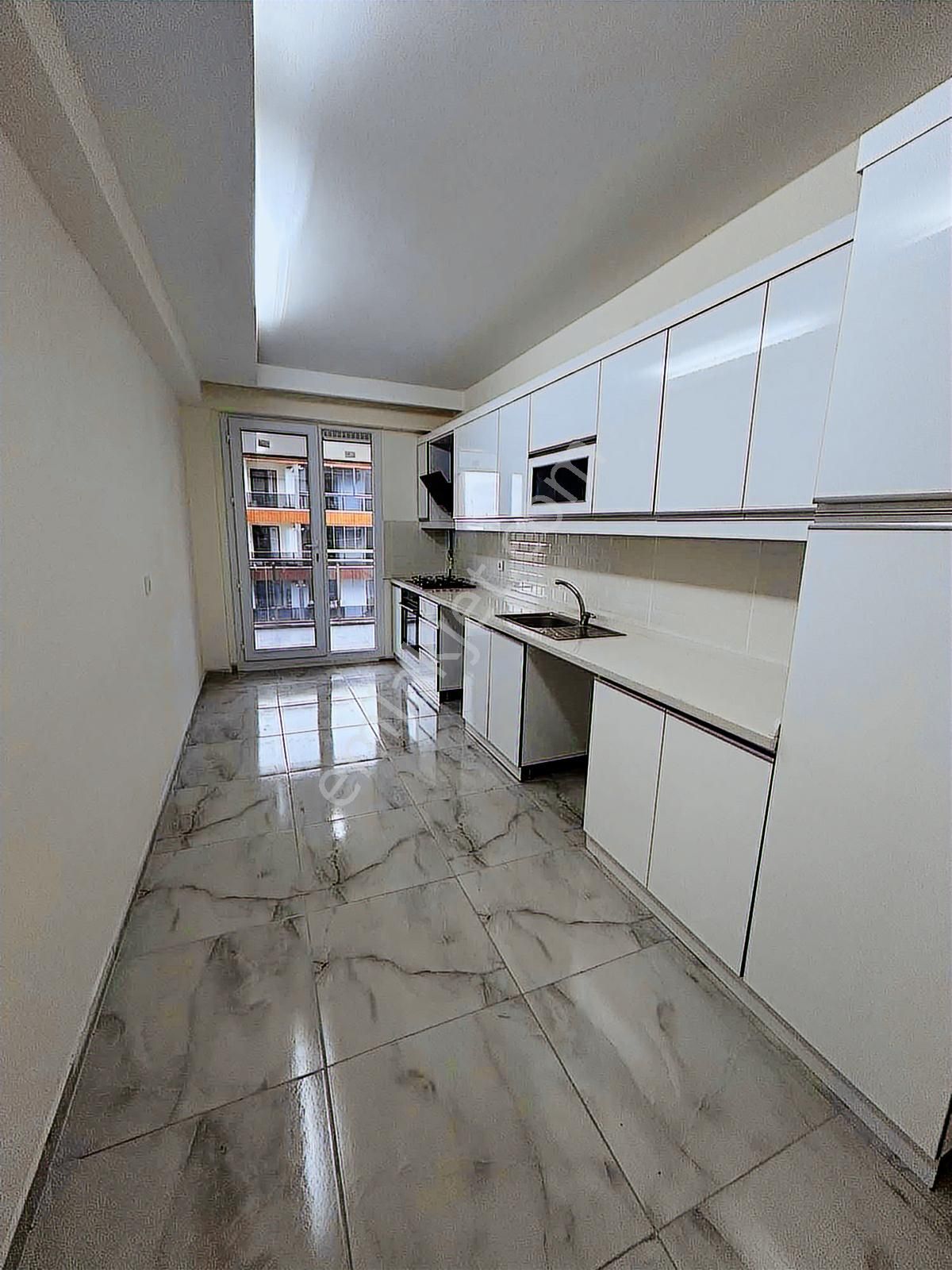 Çerkezköy / Cumhuriyet Mahallesinde Satılık 3+1 Daire - Görsel 6