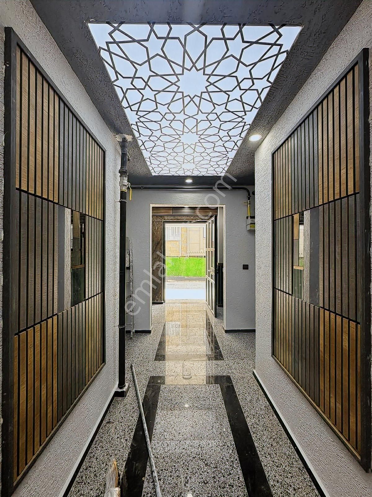 Cumhuriyet Parkı Civarı 1+1 Ayrı Mutfaklı Araç Takaslı Satılık - Görsel 15