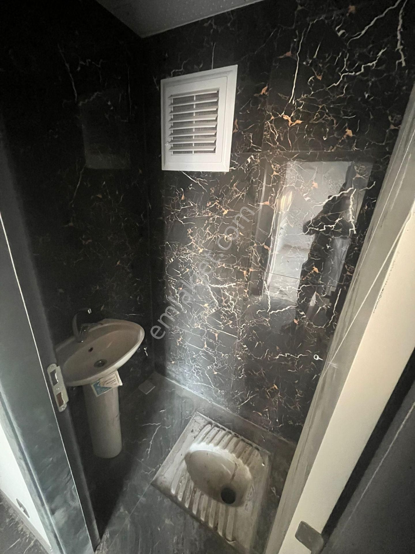 Fevzi Çakmakta Herşeyi Ayrı 2+1 Daire - Görsel 13