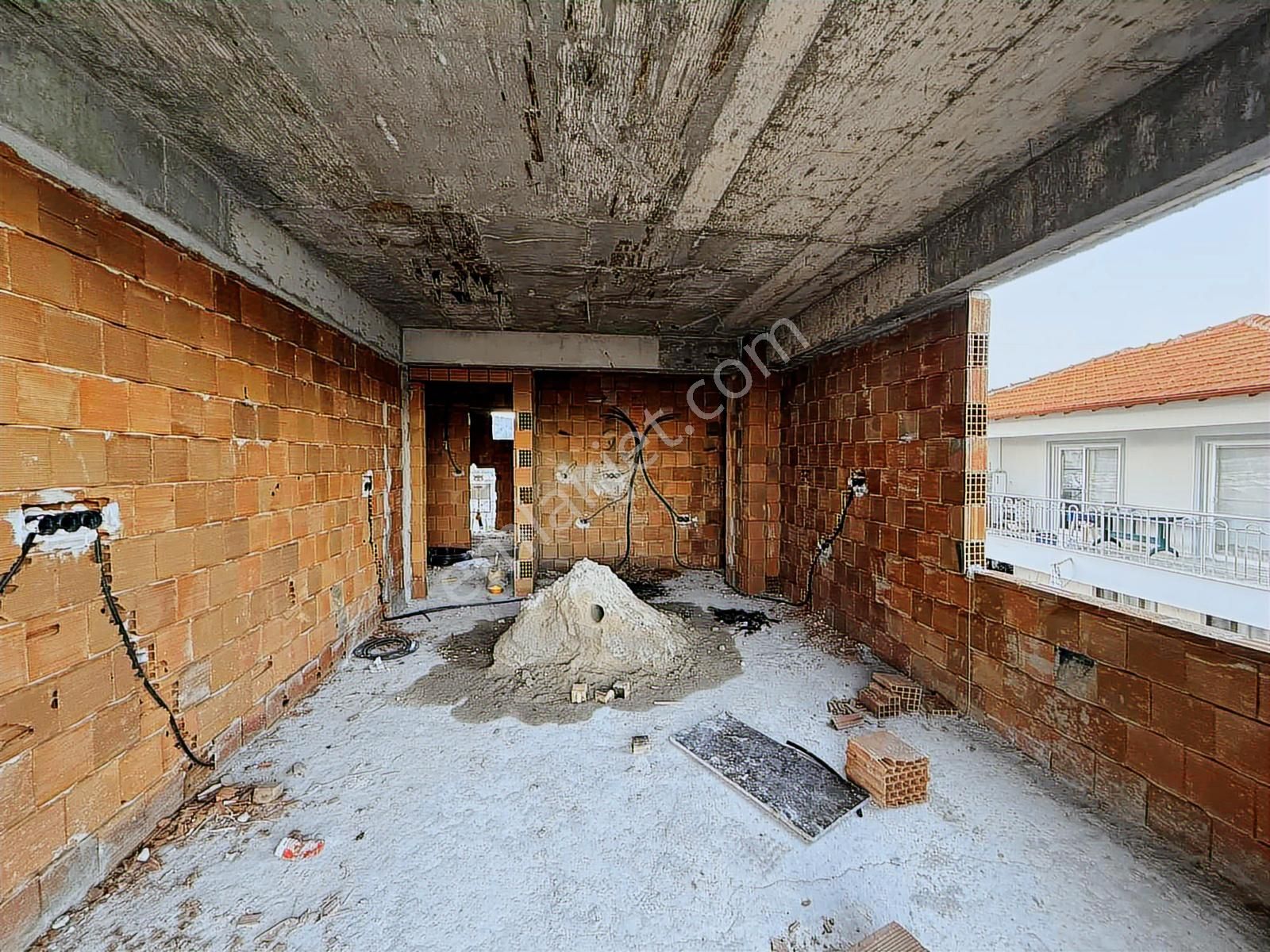 Stoptan Ortaca Karaburun *havuzlu* 2+1 Satılık Daire - Görsel 8