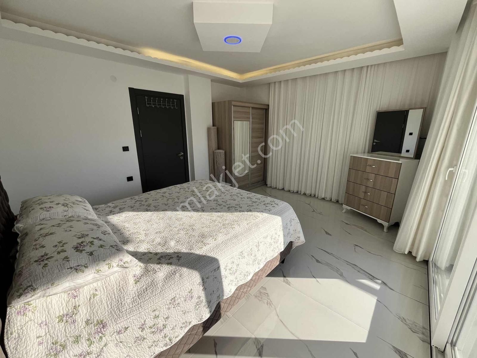 Didim Akbük Merkezde Denize 200 Metre Müstakil 3+1 Villa - Görsel 2