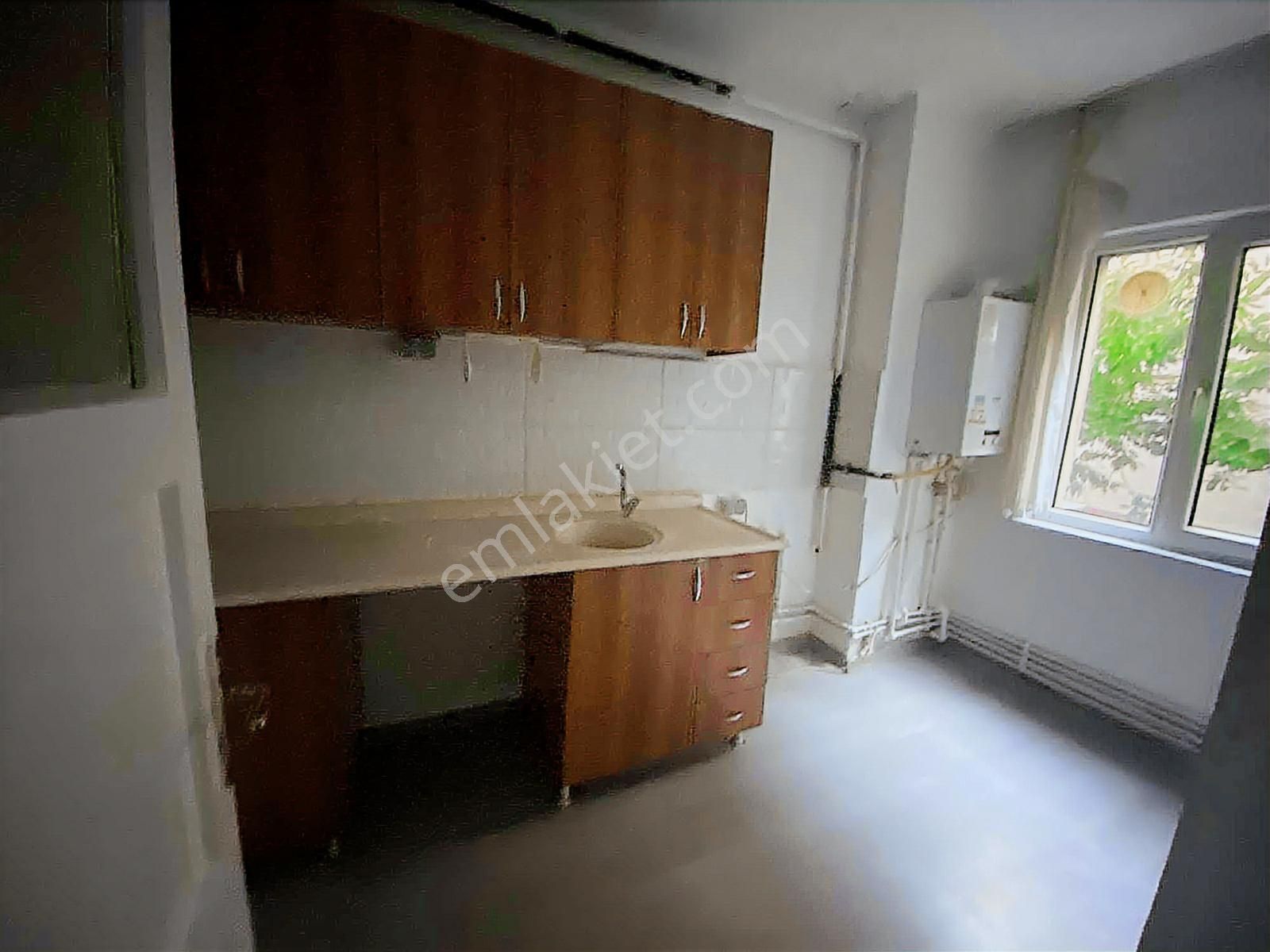 Kuttaş'tan Gençlik Caddesinde Katta 2+1 İçi Bakımlı Daire Otopar - Görsel 23