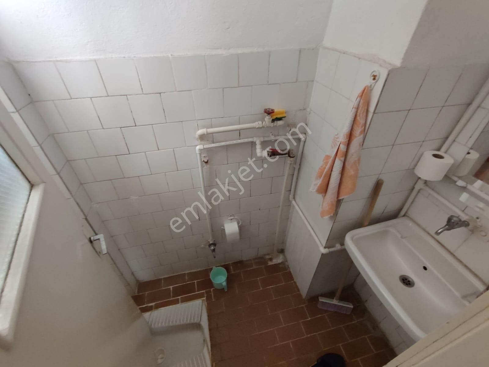 Görkem'den 3+1 120 M2 Kombili Bağımsız Ön Öveçler Ve Anadolu Bulvar Yakını Cad.paraleli - Görsel 3