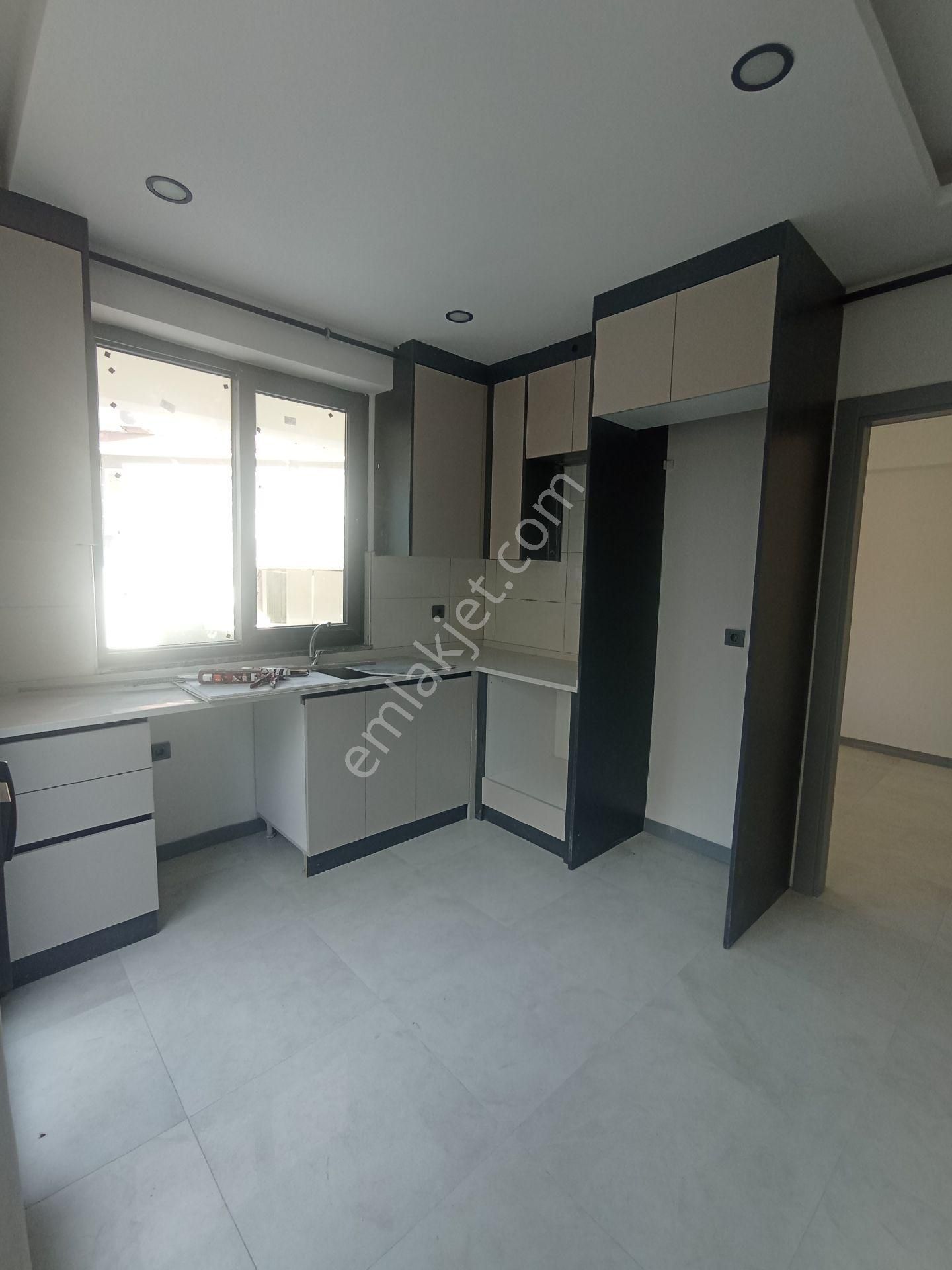 Balkonlu Satılık Apart - Görsel 3