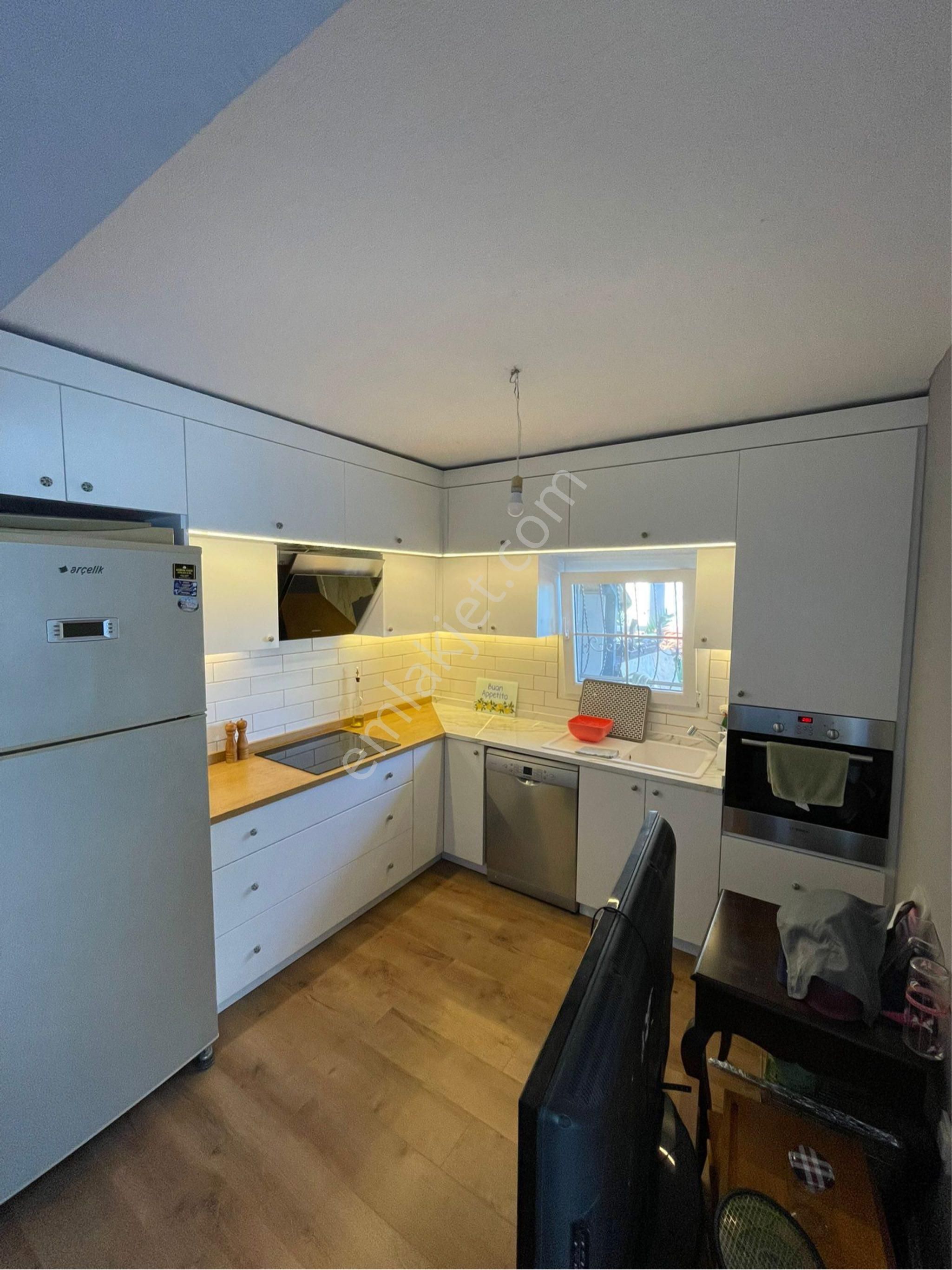 Kuşadası Soğucak'ta Deniz Ve Gün Batımı Manzaralı Özel Havuzlu Satılık Villa - Görsel 2