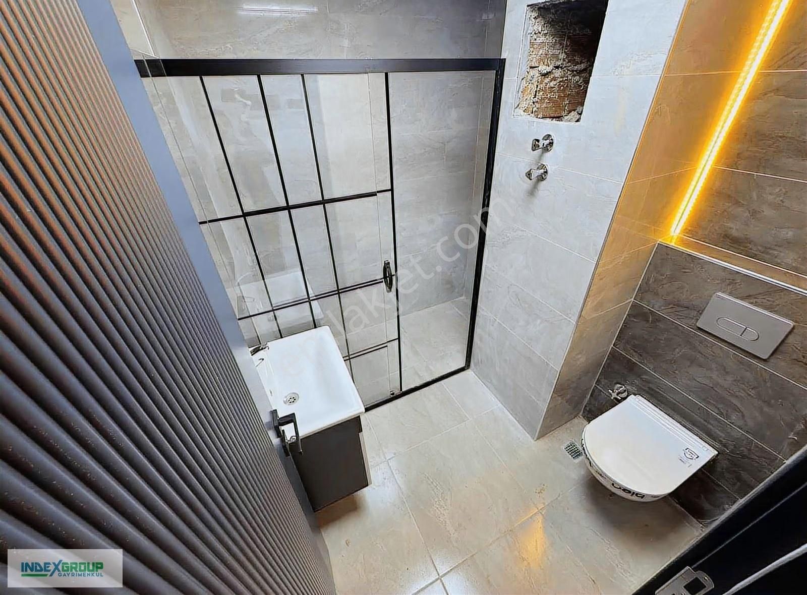 Mükemmel Konumda| Ayanoğlu Mah|ayrı Mutfak|katta 2+1 Daire - Görsel 8