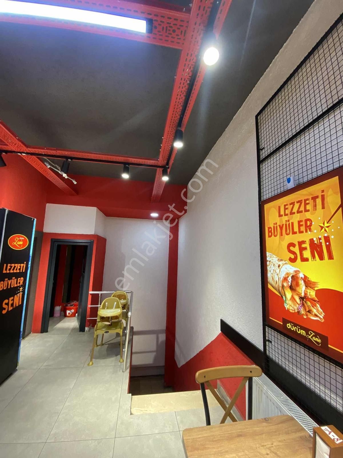 2y Duman Emlak'tan Atatürk Caddesinden Satılık Dükkan - Görsel 8