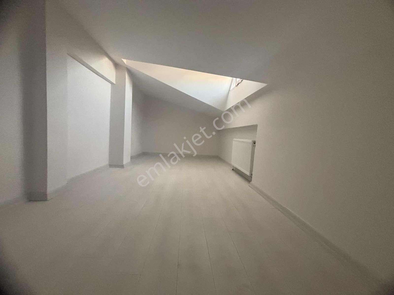 Kuttaş'tan Bahçelide Cadde Üstünde3+1 Ön Dubleks Metro Yakını - Görsel 34