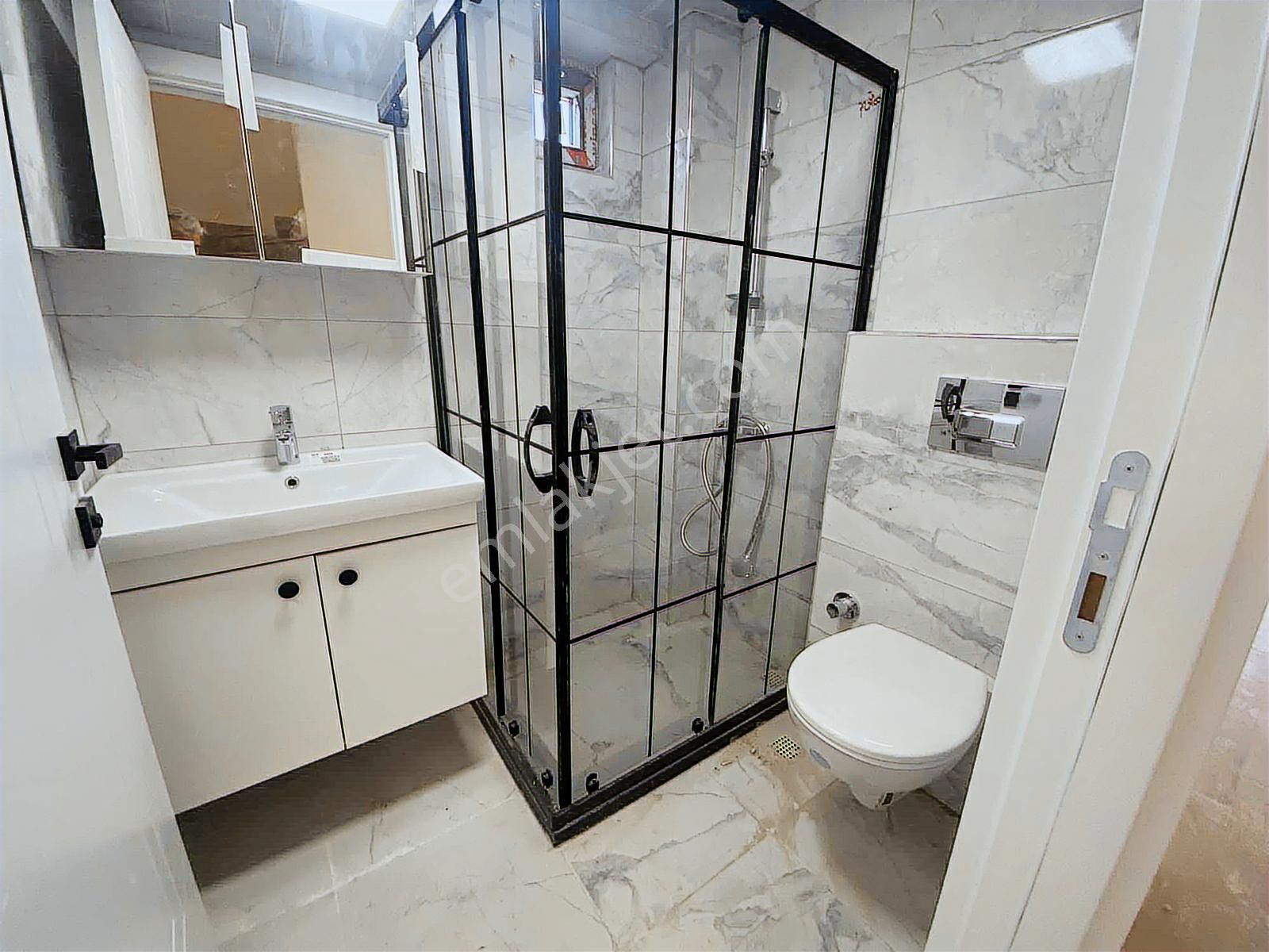 Kuttaş'tan Bahçelide Cadde Üstünde3+1 Ön Dubleks Metro Yakını - Görsel 29