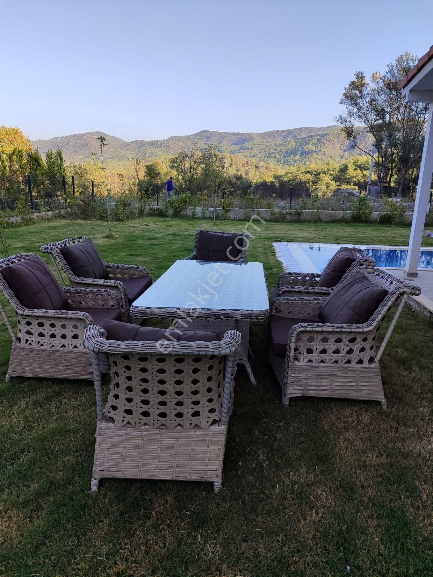 Müjgan Emlaktan Marmaris Çetibelinde 625 M2 Arsa İçinde Müstakil Villa - Görsel 4