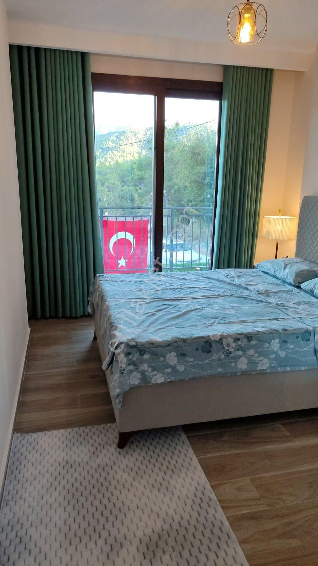 Müjgan Emlaktan Marmaris Çetibelinde 625 M2 Arsa İçinde Müstakil Villa - Görsel 12