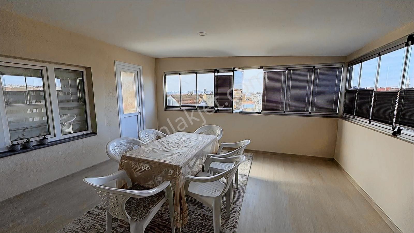 Çerkezköy Ptt Yanı Merkezî Konumda Geniş 2+1 Daire - Görsel 19