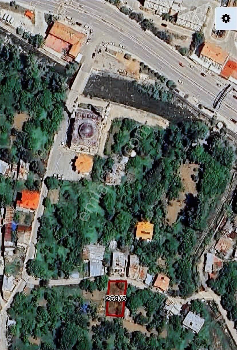 2y Duman Emlak Ve Gayrimenkul'den Bağlarbaşında Satılık Bahçe - Görsel 2