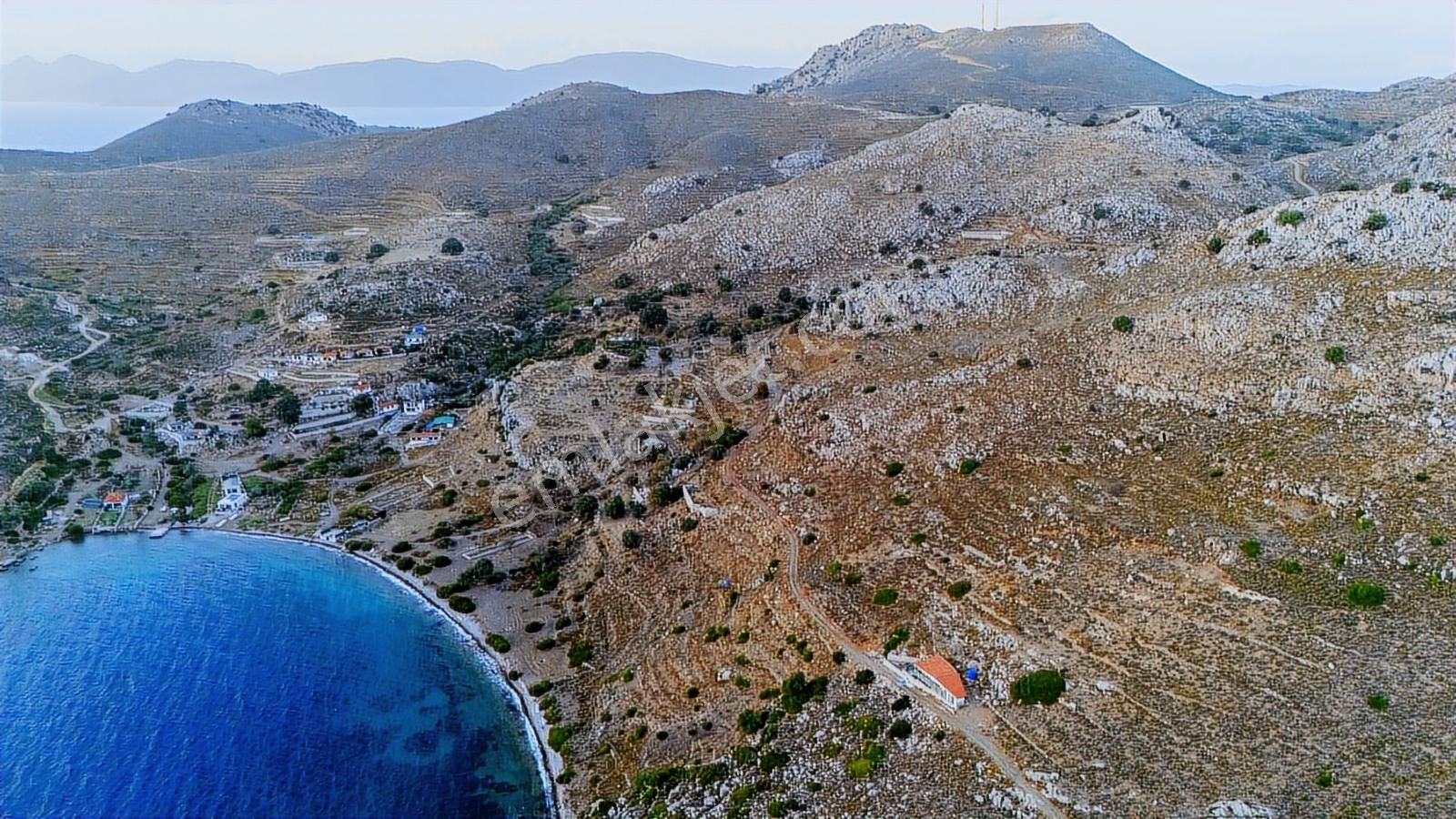 Cb Marina' Dan Bozburun'da Denize Yürüme Mesafesi Satılık Tarla - Görsel 2