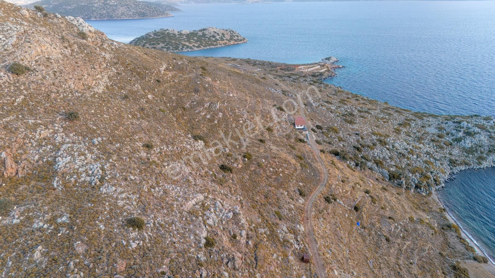 Cb Marina' Dan Bozburun'da Denize Yürüme Mesafesi Satılık Tarla - Görsel 11