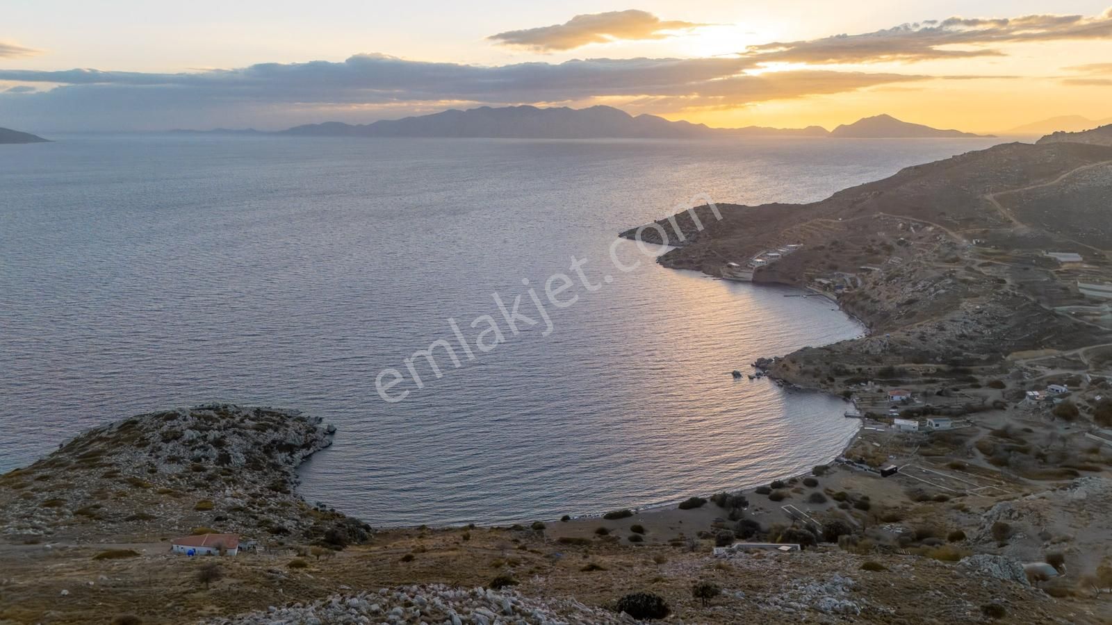Cb Marina' Dan Bozburun'da Denize Yürüme Mesafesi Satılık Tarla - Görsel 15