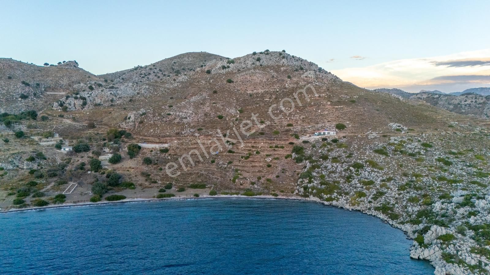 Cb Marina' Dan Bozburun'da Denize Yürüme Mesafesi Satılık Tarla - Görsel 6
