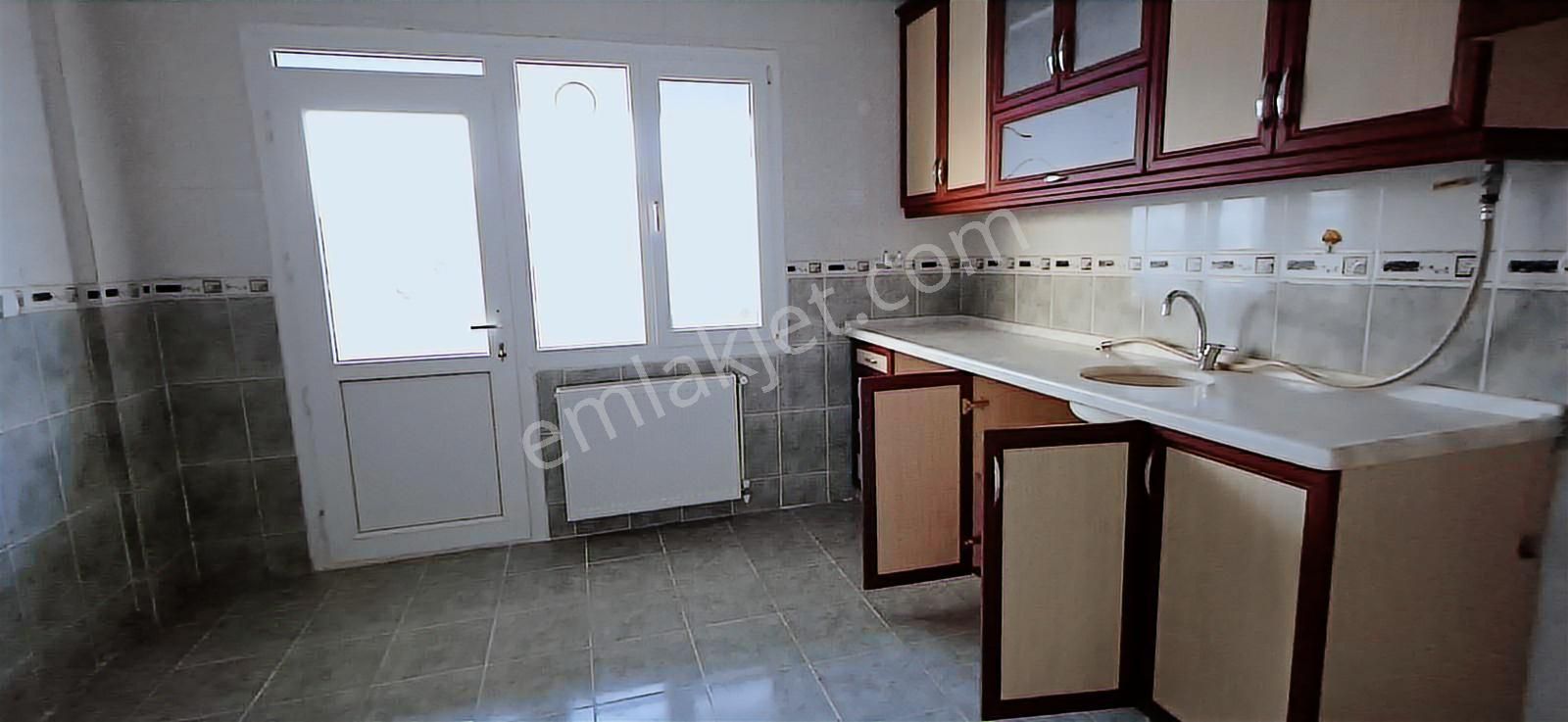 Kiralık Bahçeli 2+1 Doğalgazlı Daire - Görsel 9