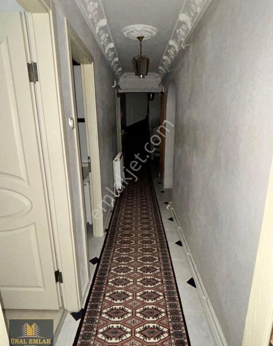 Ünal Emlak’tan Bandırma Sunullah’ta Eşyalı Kombili 2+1 Daire - Görsel 15