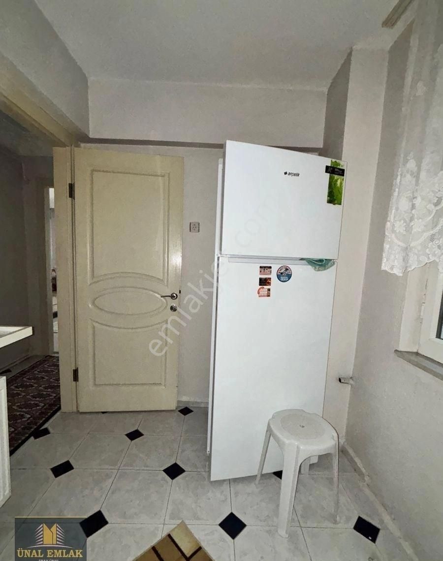 Ünal Emlak’tan Bandırma Sunullah’ta Eşyalı Kombili 2+1 Daire - Görsel 4