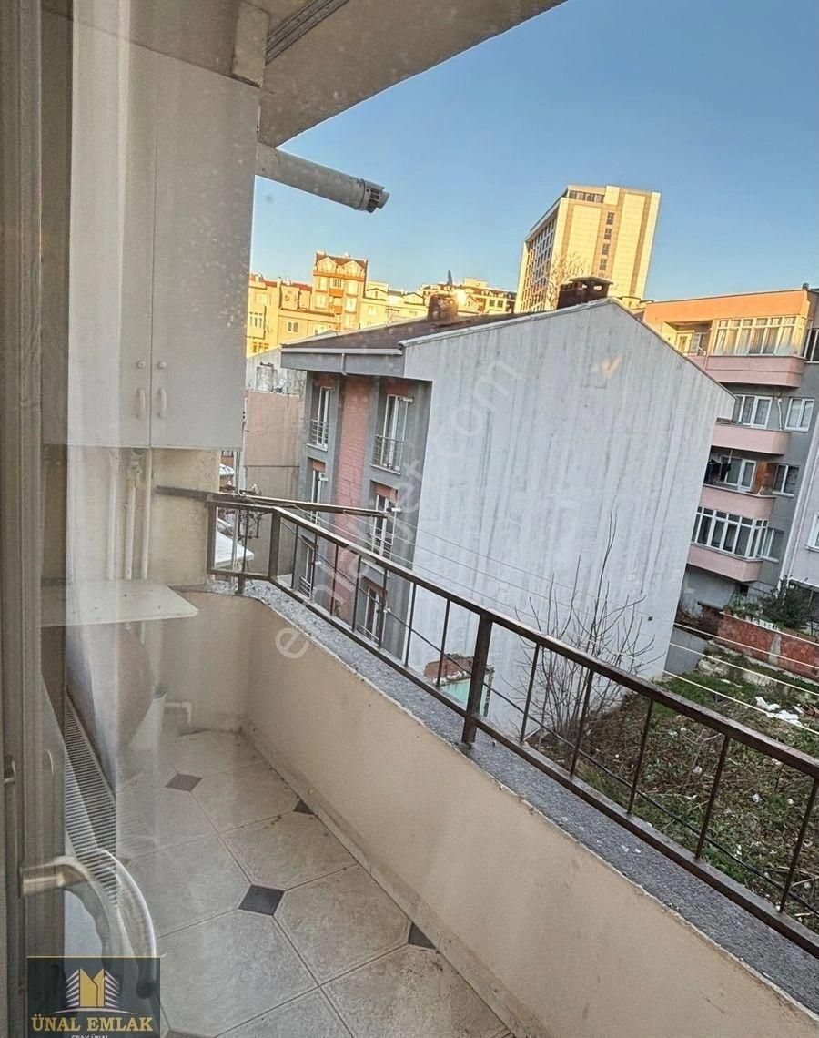 Ünal Emlak’tan Bandırma Sunullah’ta Eşyalı Kombili 2+1 Daire - Görsel 5