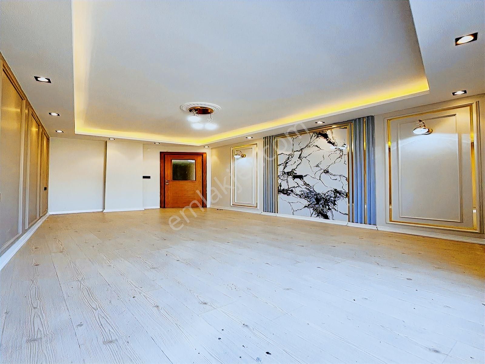 Hastane Ve Ulaşıma Yakın Arakat Aile Binası Satılık 2+1 Daire