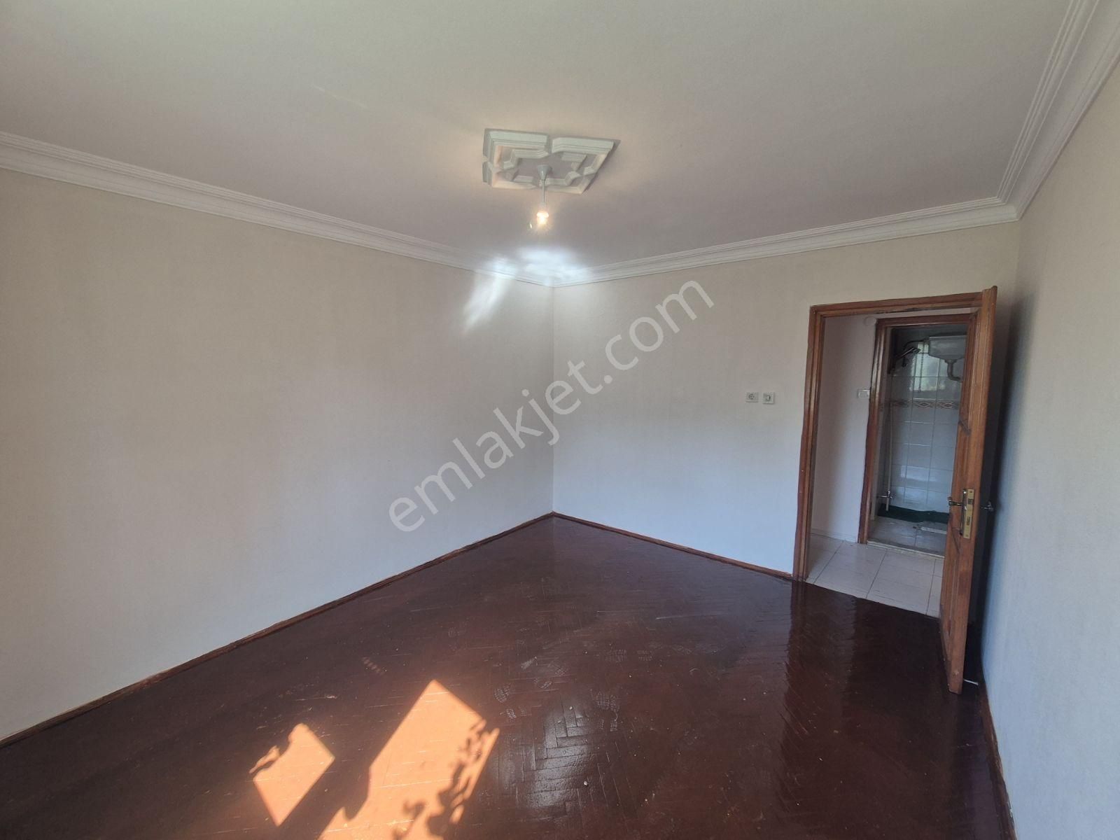 Sahil'e Birkaç Adım Mesafede Ayrı Mutfaklı 3+1 Kiralık Daire - Görsel 21