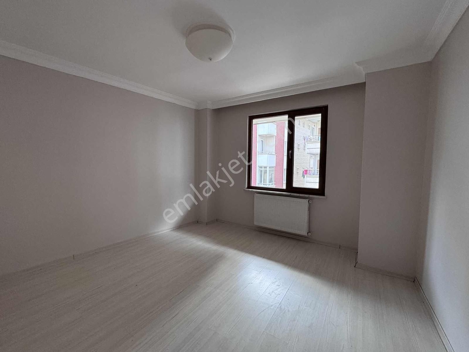 Çekmeköy Merkez Mh Kiralık Geniş Yeni Bina 2+1 Daire - Görsel 23