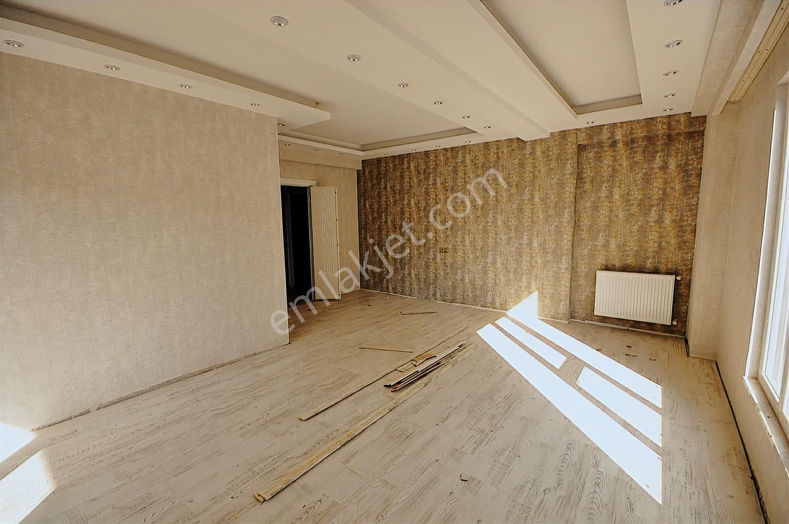 Coldwell Banker'den Merkezi Lokasyon Kiralık 3+1 0 Daire - Görsel 27