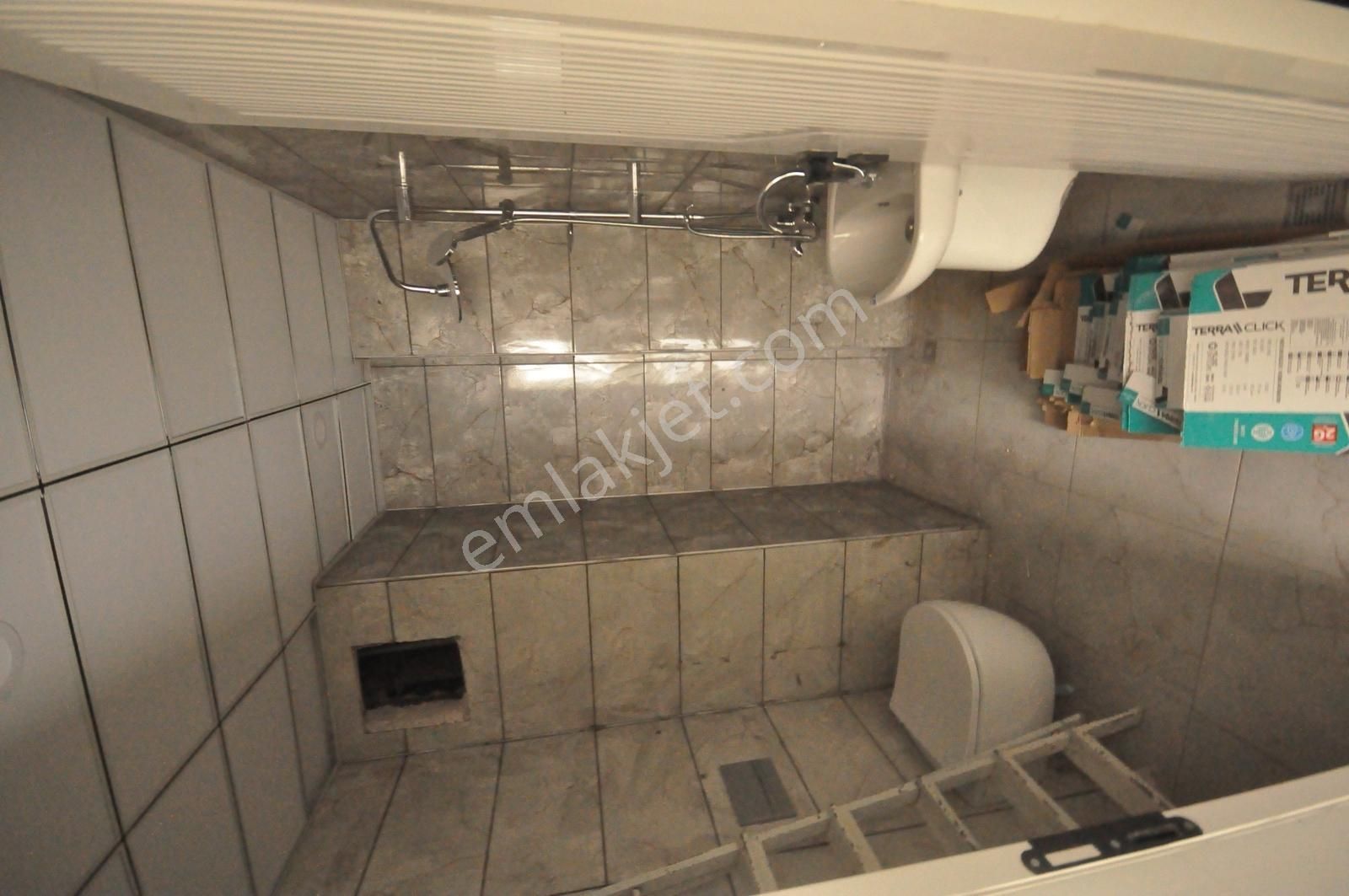 Coldwell Banker'den Merkezi Lokasyon Kiralık 3+1 0 Daire - Görsel 5